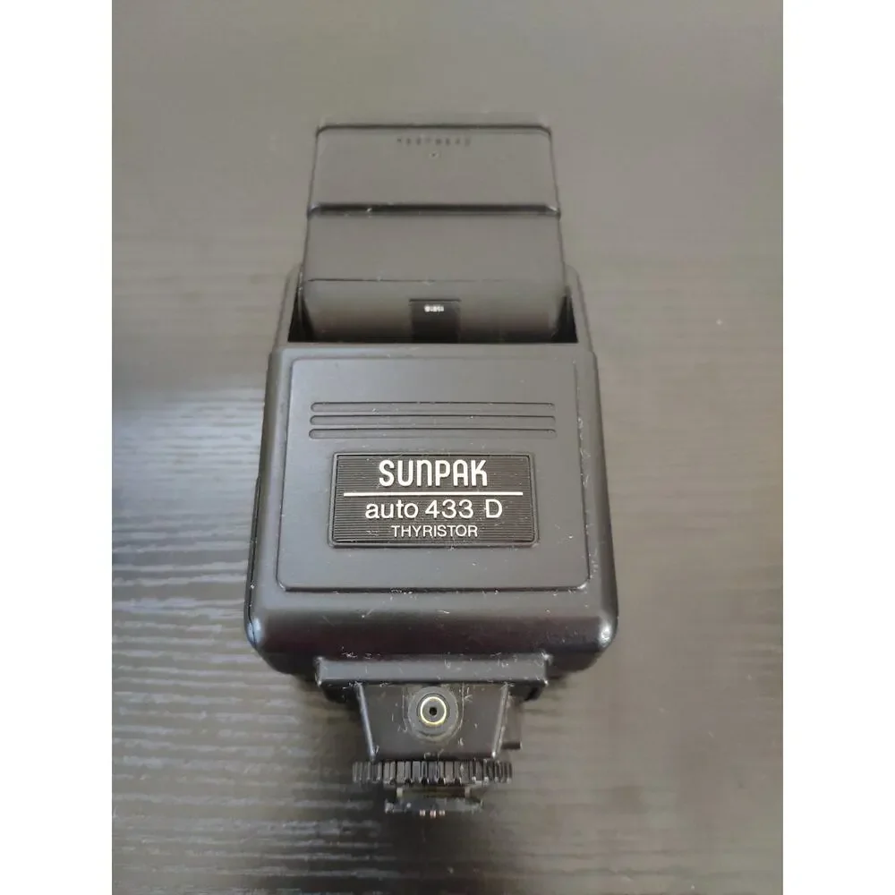 Vintage Sunpak Auto 433 D Thyristor Flash